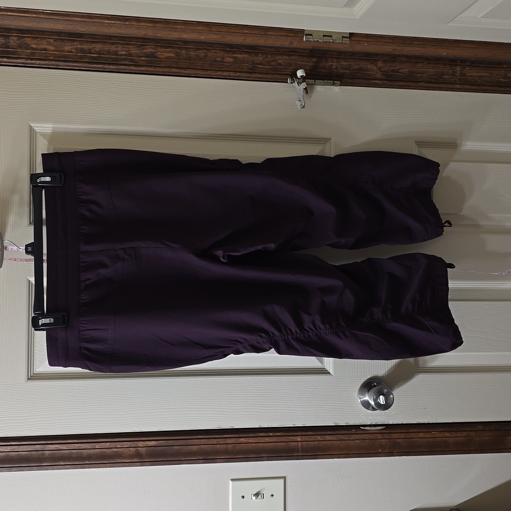 Pants - Picture 3 of 4